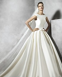 Pronovias